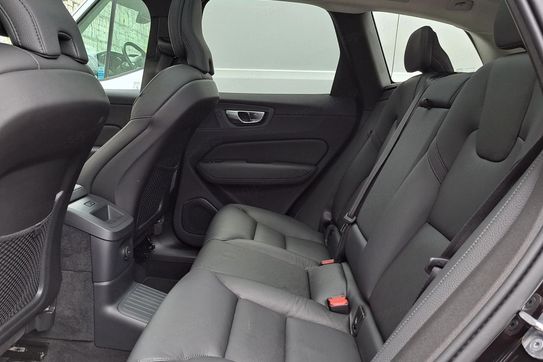 Volvo XC60 T6 Plug-In Hybrid AWD Plus Dark