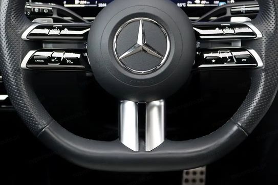 Mercedes GLC 200 4-Matic AMG Line