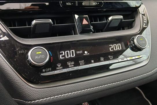 Toyota Corolla 1.8 Hybrid Style