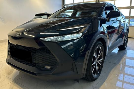 Toyota C-HR Style 2.0 Hybrid Dynamic Force Plug-in