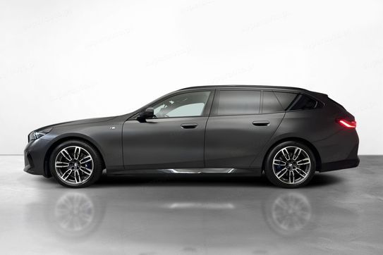 BMW Seria 5 520d xDrive mHEV M Sport aut