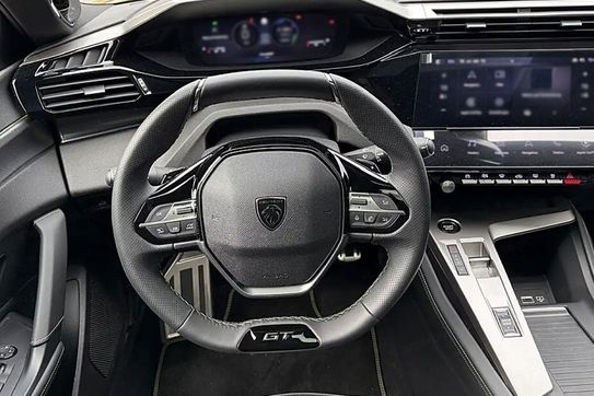 Peugeot 408 GT Exclusive S&S e-DCS6 1.2 PureTech mHEV