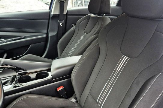 Hyundai Elantra 1.6 Smart DCT