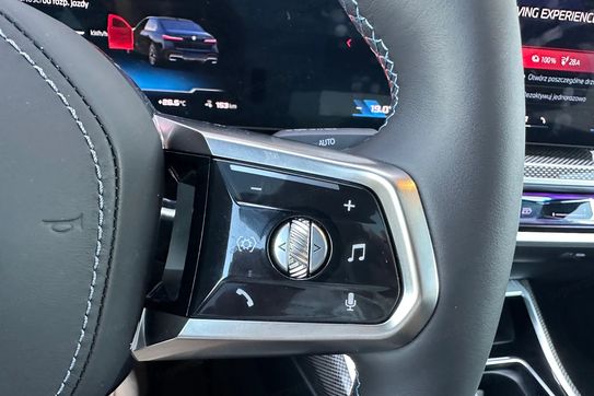 BMW i7 105.7kWh M70 xDrive