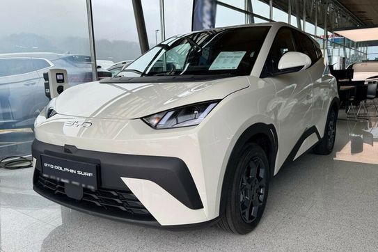 BYD Dolphin Surf Boost