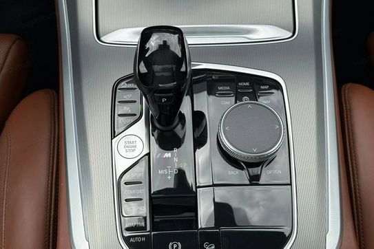 BMW X5 M50d