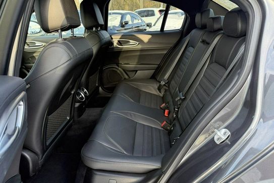 Alfa Romeo Giulia Turbo Veloce Q4