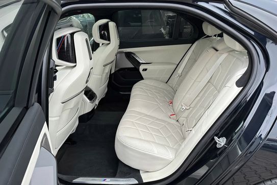 BMW Seria 7 740d xDrive M Sport