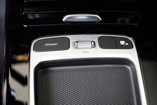 Mercedes Klasa A 250 e AMG Line