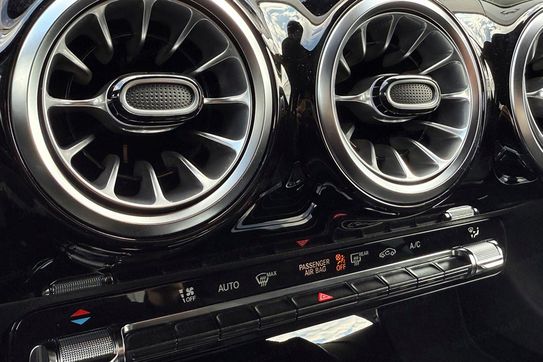 Mercedes Klasa A 200 AMG Line