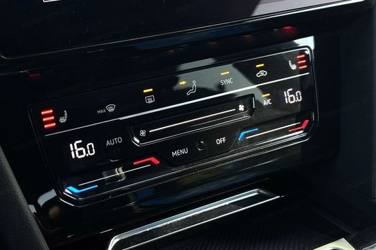 Volkswagen Arteon 2.0 TSI R-Line DSG