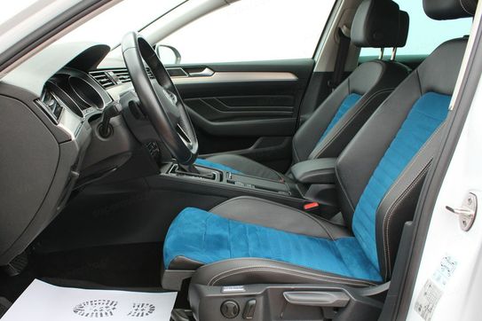 Volkswagen Passat 2.0 TDI EVO Elegance  DSG