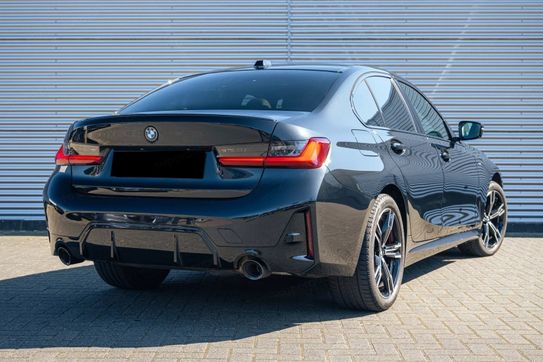 BMW Seria 3 320d xDrive M Sport