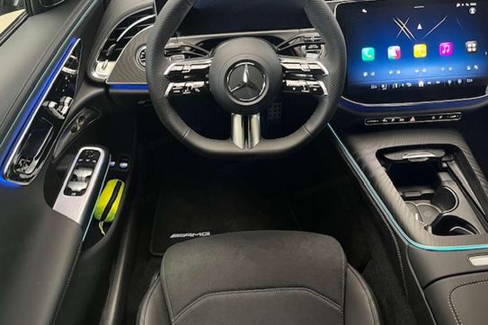 Mercedes Klasa E 200 4-Matic AMG