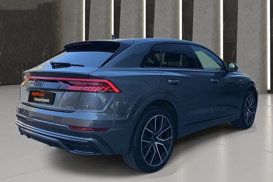 Audi Q8 55 TFSI mHEV Quattro Tiptronic