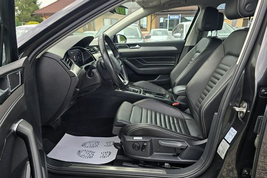 Volkswagen Passat 1.5 TSI EVO Elegance DSG