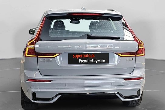 Volvo XC60 B5 B AWD Plus Dark