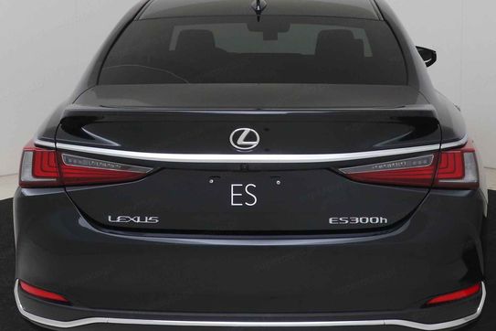Lexus ES 300h Business Edition 2.5 E-CVT