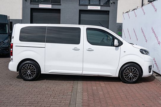 Toyota Proace Verso Medium L1H1 Family AT
