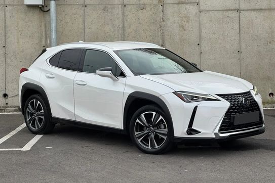 Lexus UX 300h Business