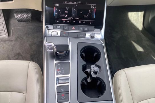 Audi A6 50 TDI quattro S Line