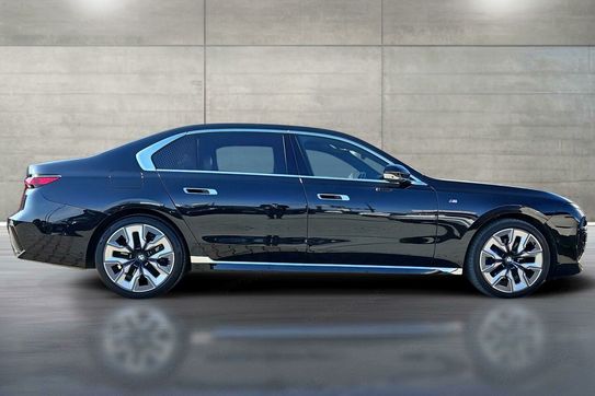BMW Seria 7 740d xDrive M Sport