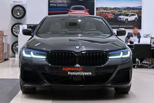BMW Seria 5 540i xDrive mHEV aut