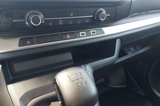 Peugeot Expert Long L2H1 Zabudowa Brygadowa Składana