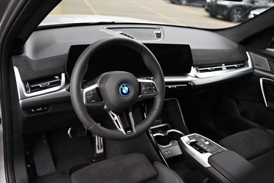 BMW iX1 eDrive20 M Sport