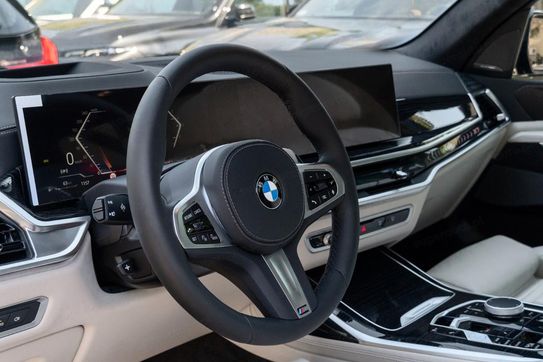 BMW X7 xDrive40i M Sport
