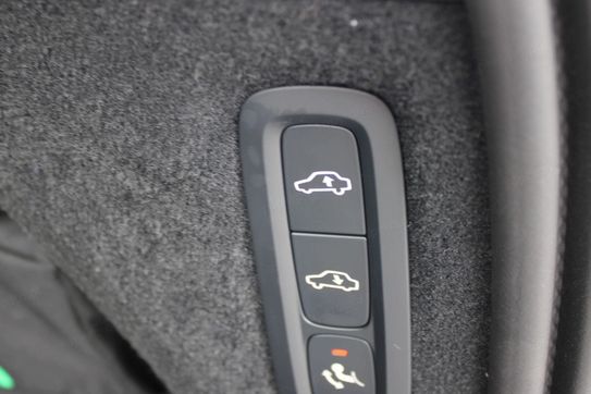 Volvo XC90 T8 AWD Plug-In Hybrid Ultimate Bright 7os