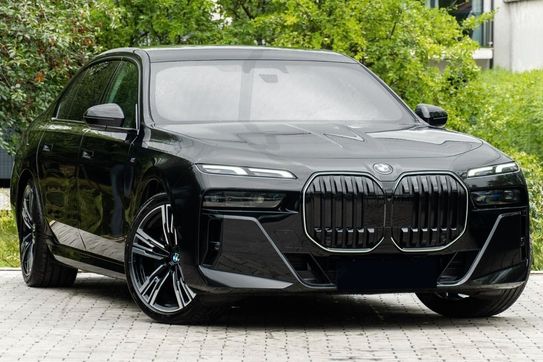 BMW Seria 7 740d xDrive M Sport