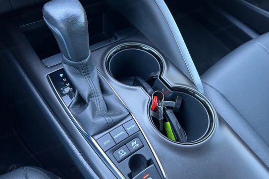 Toyota Camry 2.5 Hybrid