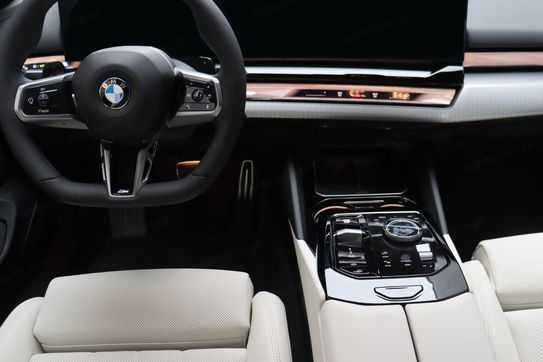 BMW Seria 5 520d xDrive M Sport