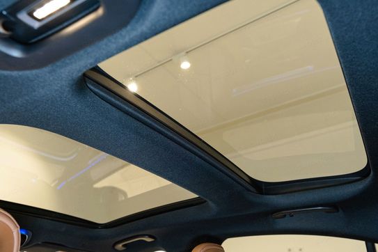 Mercedes Klasa E 220 d  4-Matic AMG