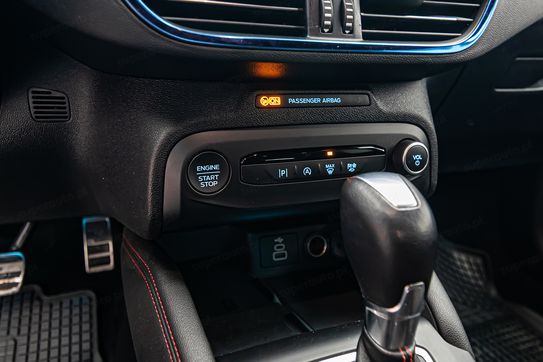 Ford Focus 1.0 EcoBoost ST-Line X