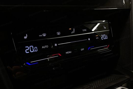 Volkswagen Passat 1.5 TSI DSG