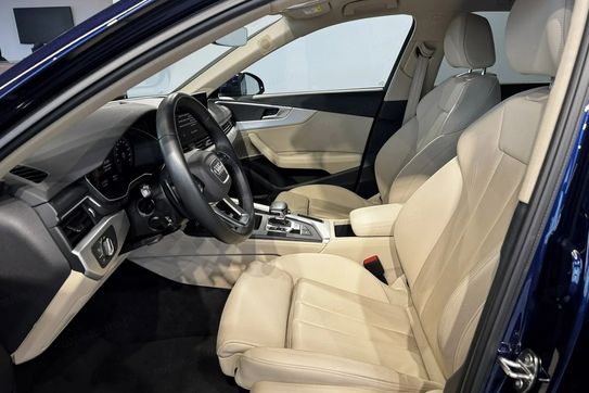 Audi A4 Avant 40 TFSI quattro