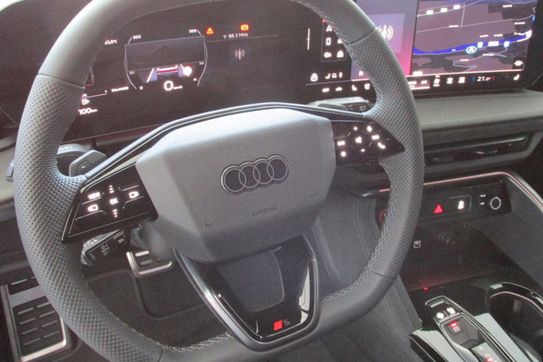 Audi Q5 TFSI quattro S line