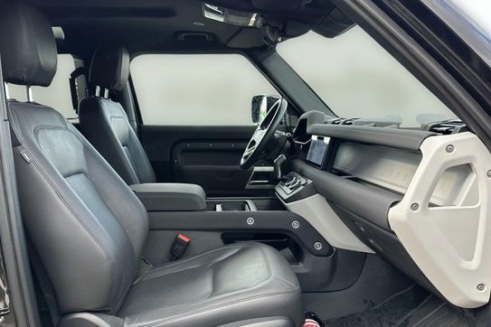 Land Rover Defender 90 3.0 D300 mHEV SE
