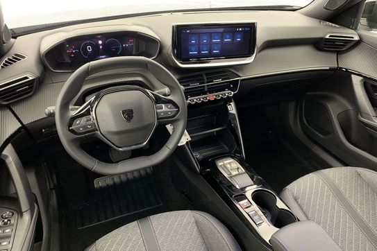 Peugeot 2008 ALLURE 1.2 mHEV e-DCS6