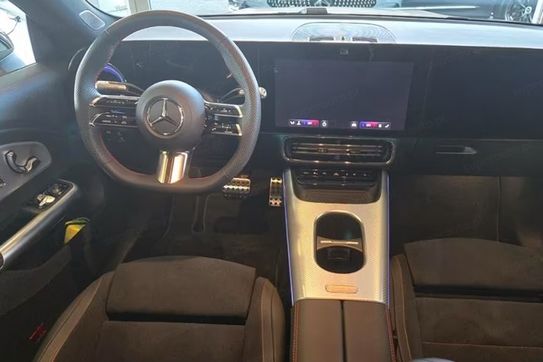 Mercedes CLA 200 AMG Line