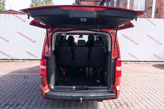 Peugeot Traveller L2H1 AT