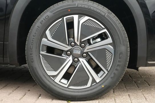 Geely Starray EM-i 1.5 PHEV Pro