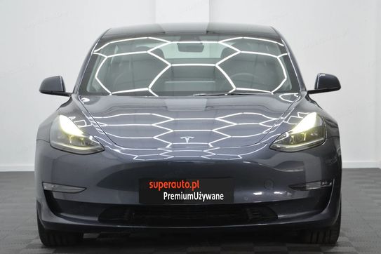 Tesla Model 3 Dual Motor