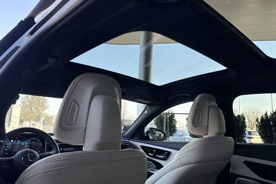 Mercedes E Klasa 220 d mHEV 4-Matic AMG 9G-Tronic