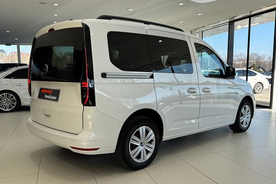 Volkswagen Caddy osobowy L1H1 AT