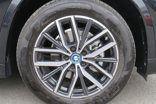 BMW iX1 eDrive20 M Sport
