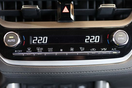 Toyota Corolla Cross 2.0 Hybrid Style