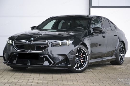 BMW Seria 5 M5